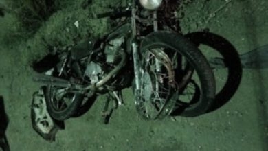 Colisão entre carro e moto deixa homem ferido entre Sapeaçu e Castro Alves