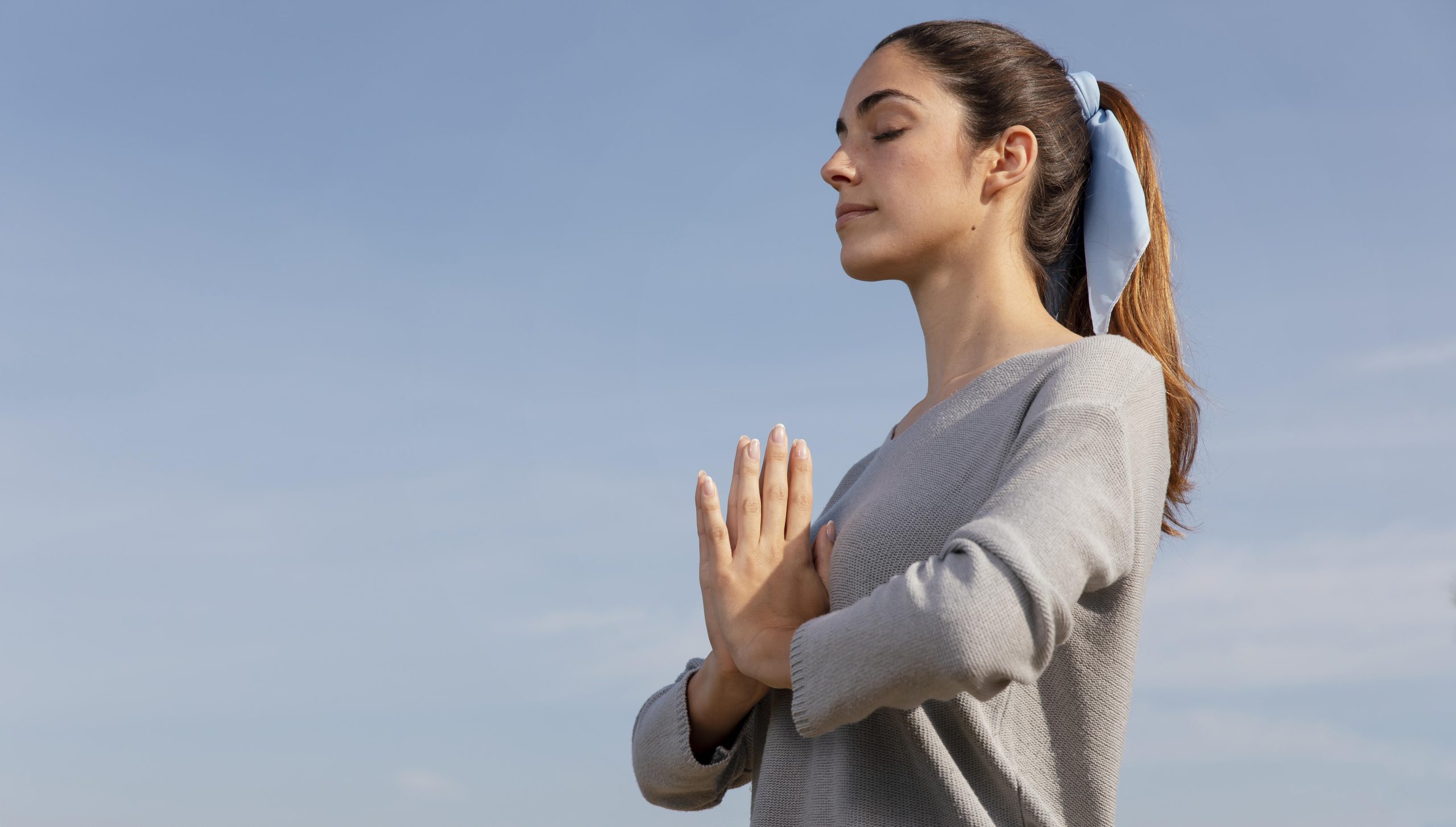 Especialista alerta sobre importância de começar o ano cuidando da saúde mental - Yoga - Meditação