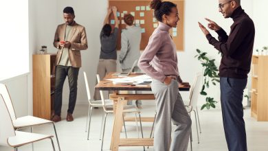 Contrate funcionários talentosos e motivados para ajudar a construir sua empresa