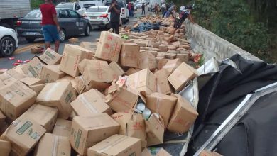 Carreta cai da Ponte de Pedra do Cavalo entre Governador Mangabeira e Cachoeira