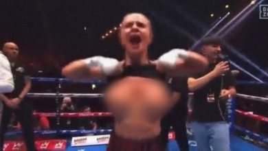 Boxeadora ganha luta e exibe os seios na comemoração ao vivo em evento