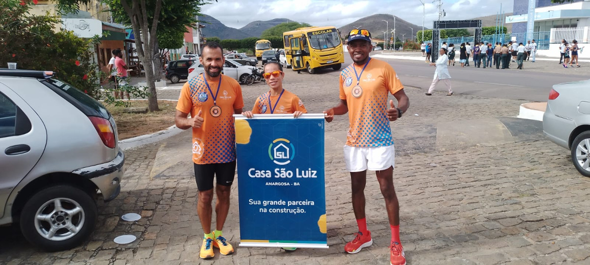 Atletas de Amargosa se destacam em corrida na cidade de Iaçu