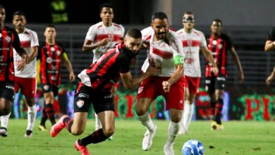 Vitória joga mal e sofre goleada histórica do CRB fora de casa