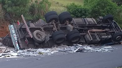Acidente grave na BA 026 é registrado próximo barragem em Santo Antônio de Jesus