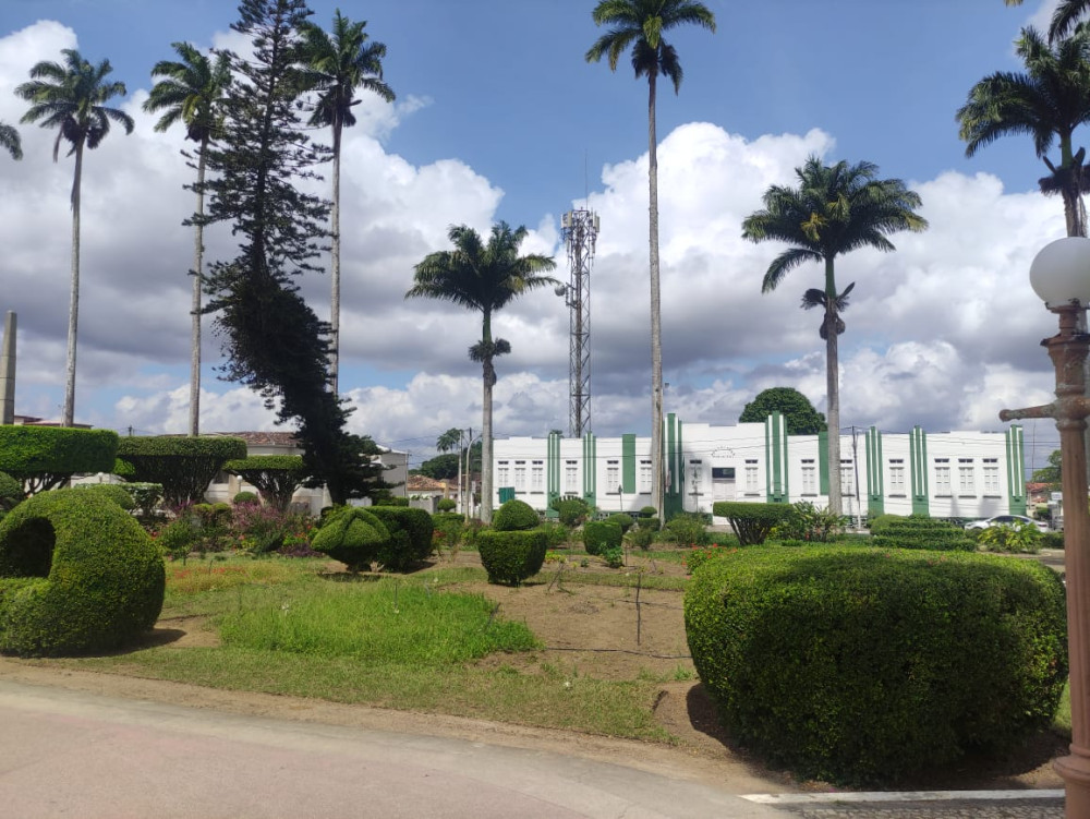 Prefeitura de Amargosa - Praça Lourival Monte