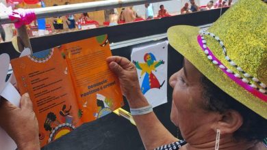 Prefeitura lança cartilha de combate ao racismo com orientações para foliões