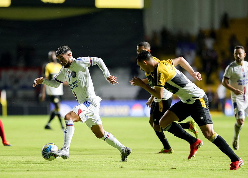 Bahia volta a vencer Criciúma e confirma vaga nas oitavas da Copa do Brasil