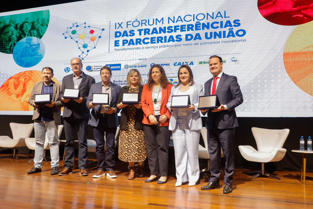 Amargosa recebe prêmio nacional de excelência em gestão e governança