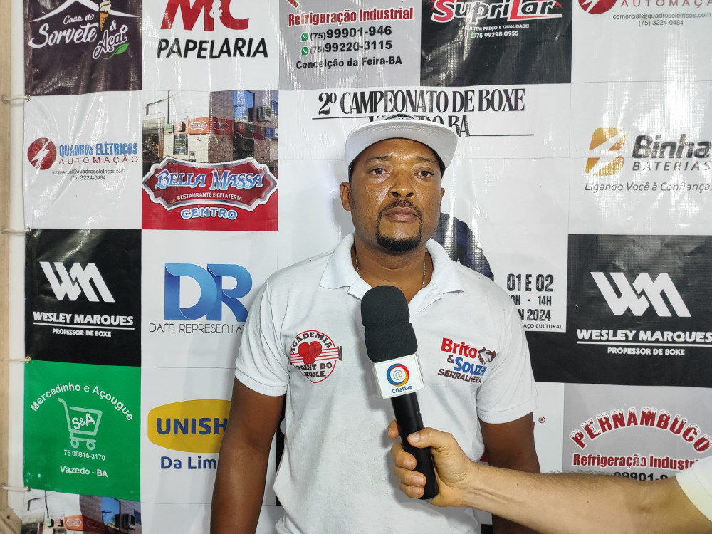 Professor de Feira de Santana trás atletas para participarem do campeonato de boxe de Varzedo