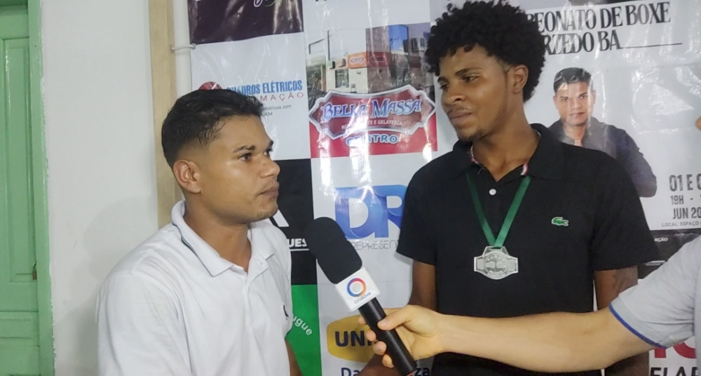 Renilson, boxeador de Varzedo e aluno do professor Wesley Marques, participa do 2° campeonato de boxe