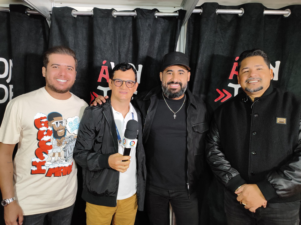 Grupo A Vontade, Raí Saia, Luan e Zezo falam como surgiu o projeto com três nomes consagrados da música