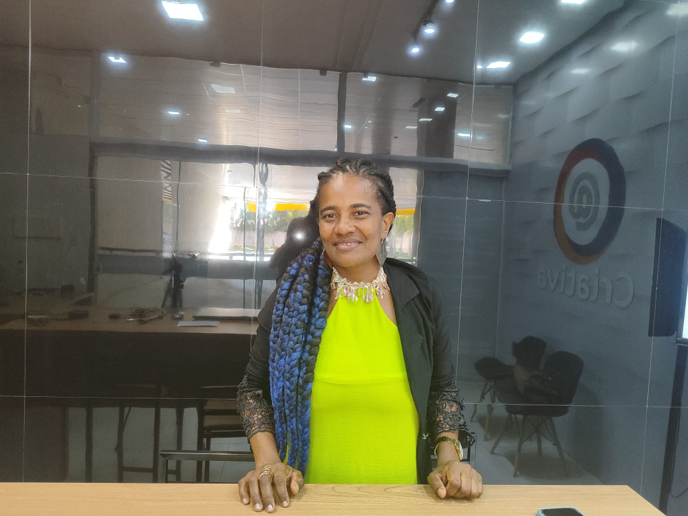Sollange Gama diz em entrevista que todas as pessoas precisam ser respeitadas independente da cor