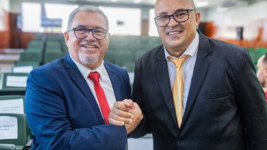 Getúlio e Nadinho são diplomados em Amargosa