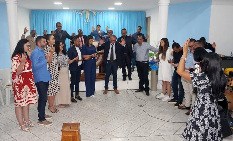 Prefeito eleito de Brejões, Ricardo Cerqueira, realiza culto em Ação de Graças