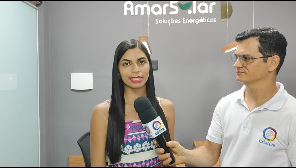 Proprietários do AmarSolar, convidam os clientes de Amargosa e região a visitarem seu escritório - Erica do Sicoob