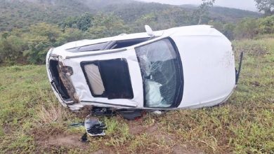 Ex-vereador de Brejões fica ferido após desviar de vaca na estrada e o carro cair em ribanceira