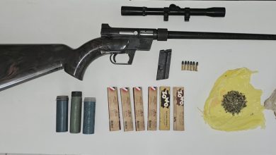Polícia Militar apreende arma de fogo, munições e drogas em Milagres