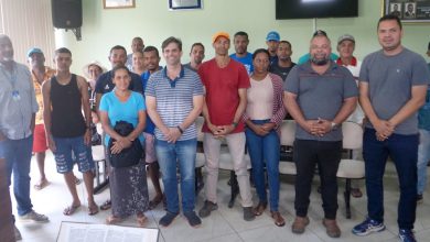 Reunião com 20 futuros produtores de galinhas caipiras de Brejões é realizada na Câmara