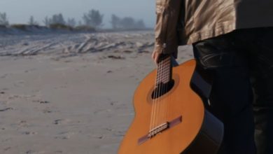 Picky Massaru lança single e clipe "Essa Espera Por Você"