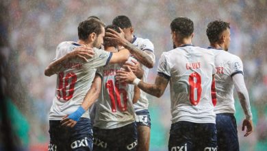 Em noite chuvosa, Bahia bate o Botafogo e arranca no Brasileirão