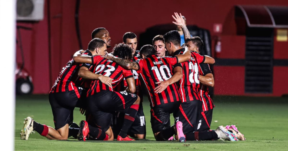 Vitória empata com o Defensa y Justicia no Barradão e segue sem vencer na Sul-Americana