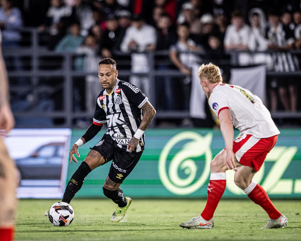 Com Neymar Jr., Soldiers mira "furar bolha" da suplementação