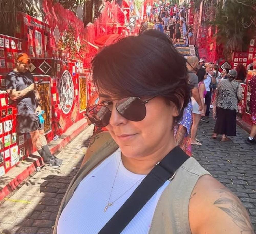 Diretora de marketing, que trabalhava com Pablo e outros artistas, morre após sofrer um acidente na BR-324