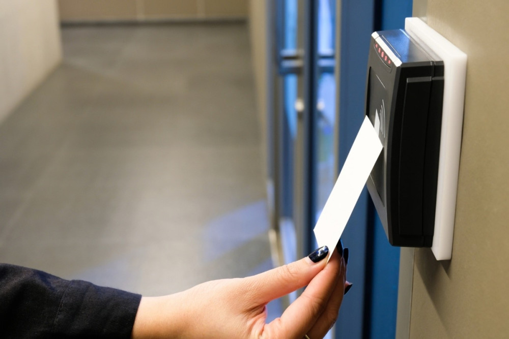 RFID passivo amplia acesso à tecnologia de segurança logística