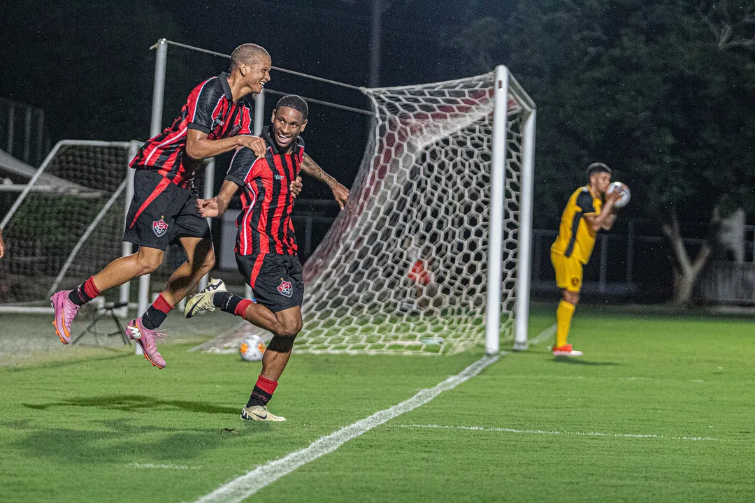Base forte: Vitória aposta em formar atletas para ter futuro promissor ...