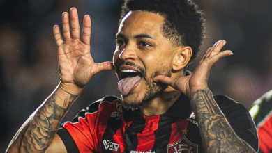 Histórico! Com gol de Matheuzinho, Leão vence o Santos fora de casa pela primeira vez
